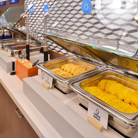 Holiday Inn Express Philadelphia Airport By Ihg Ессінгтон Екстер'єр фото