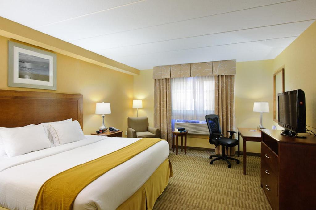 Holiday Inn Express Philadelphia Airport By Ihg Ессінгтон Екстер'єр фото